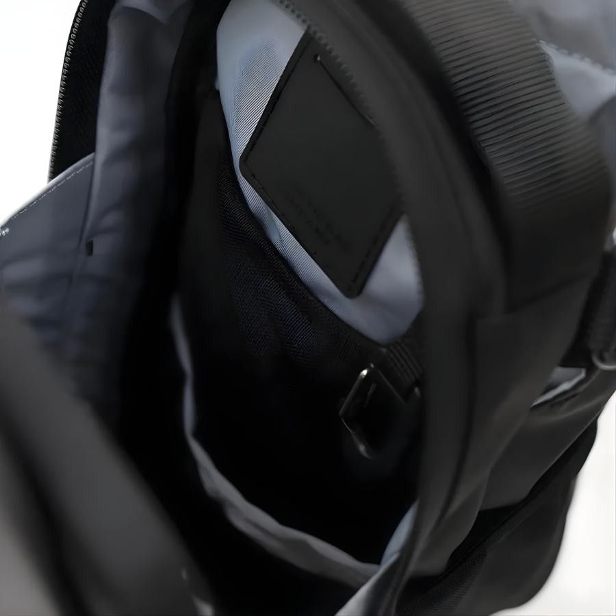 Magnetic Gym Bag